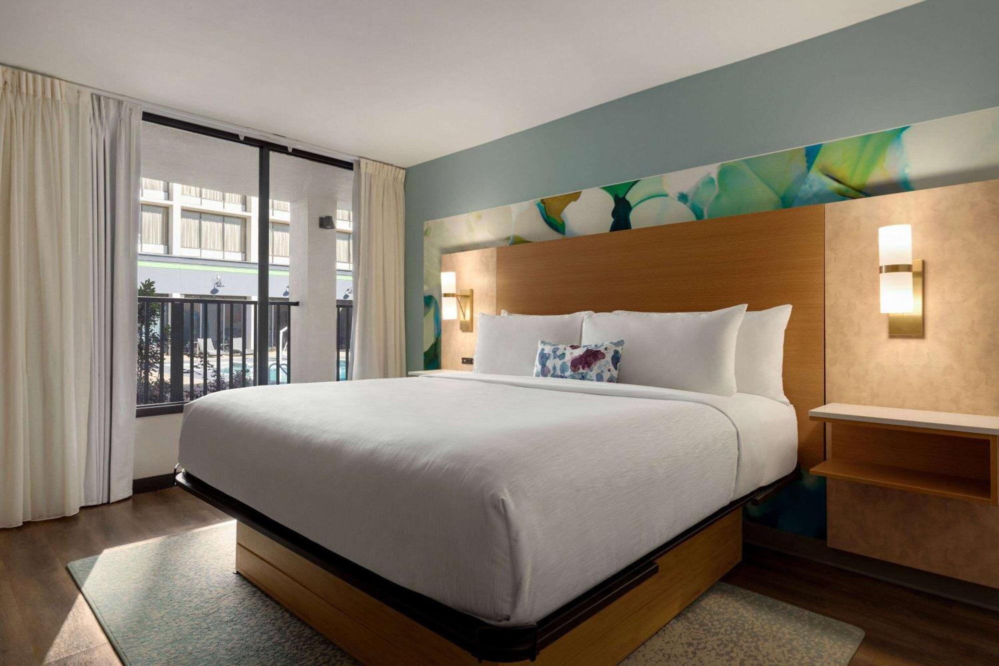 Wyndham Garden Atlanta Airport Hotel College Park Exterior photo